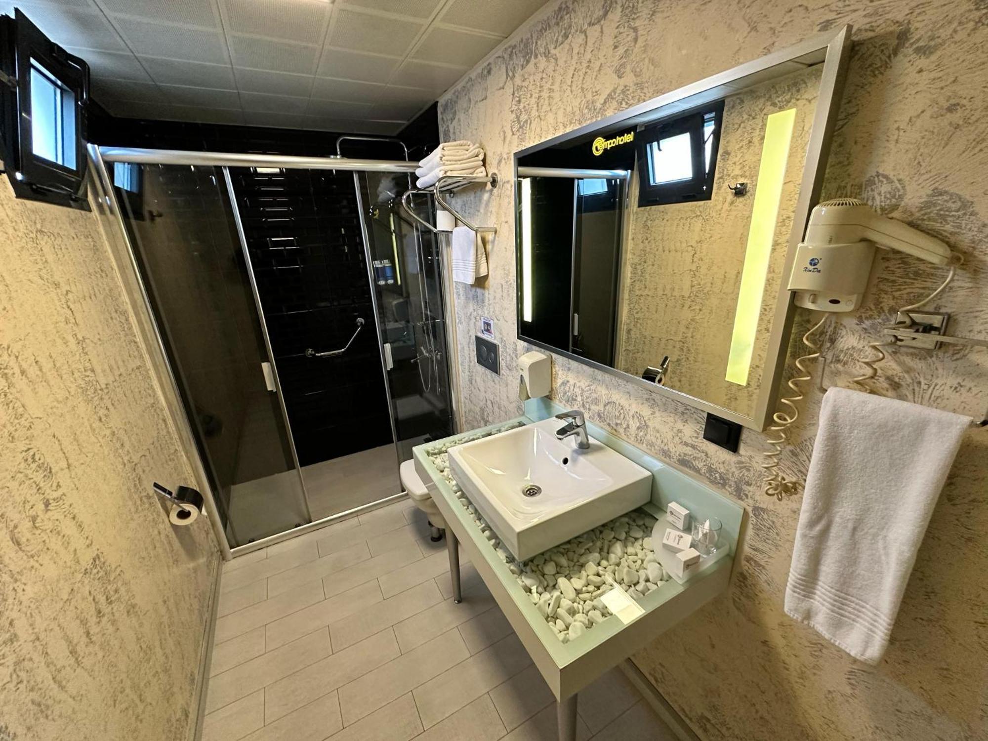 Tempo Fair Suites Istanbul Bagian luar foto